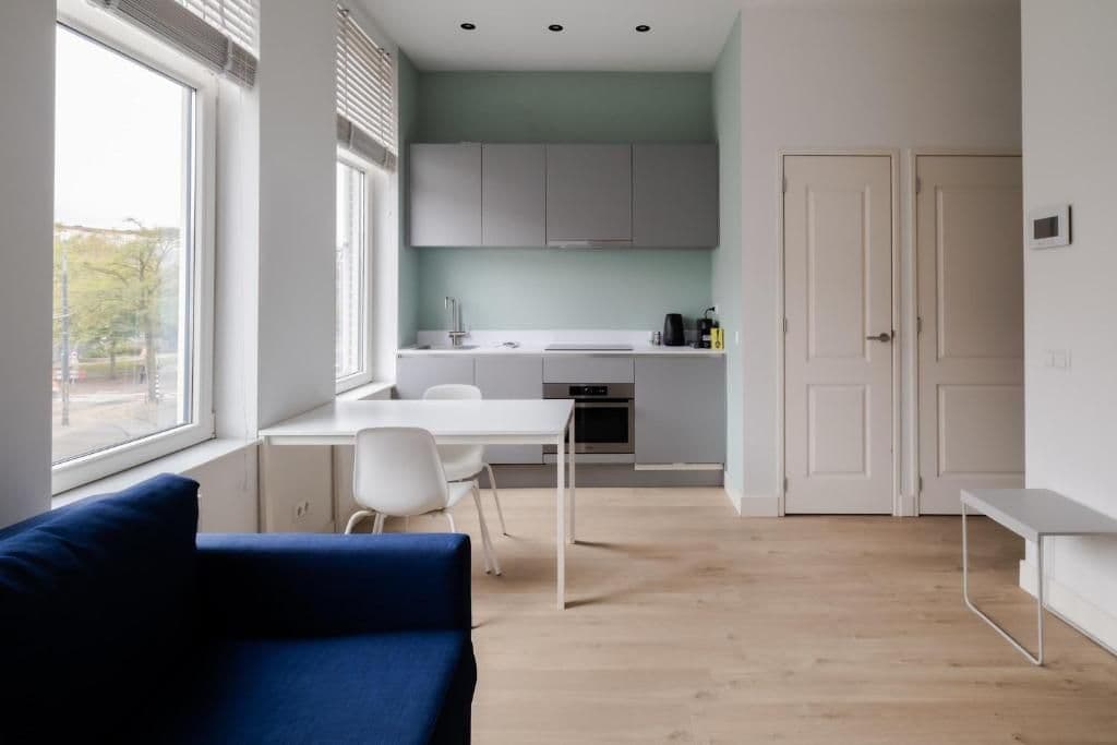 Modern Apartment Near Rotterdam City Center with AC