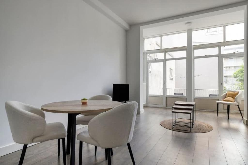 Comfortable 1-Bedroom Apartment in Rotterdam City Centre