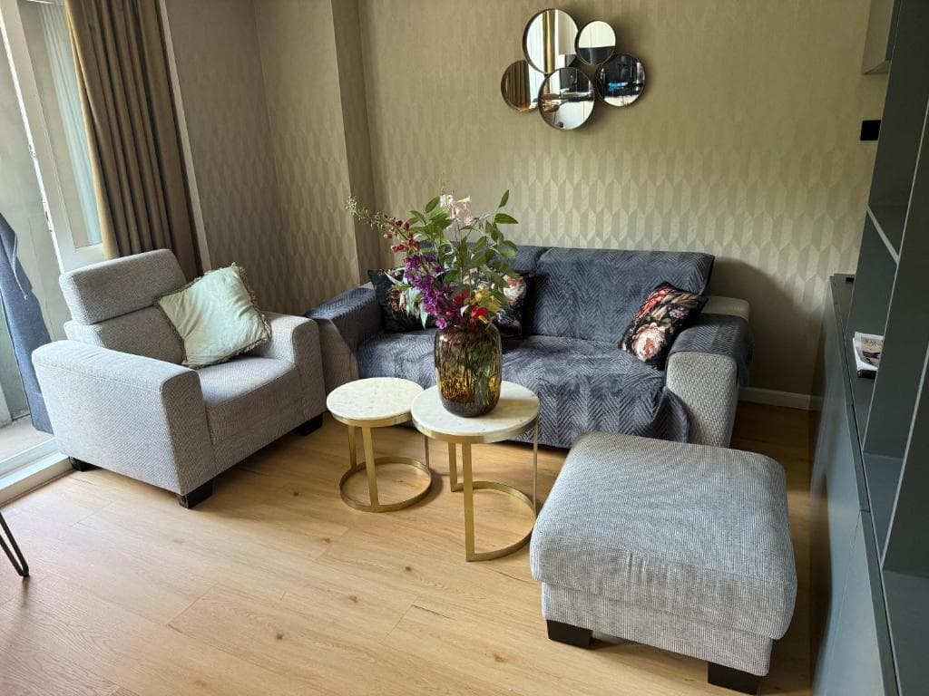 Compact 2-Bedroom Apartment with Balcony in Rotterdam City Centre