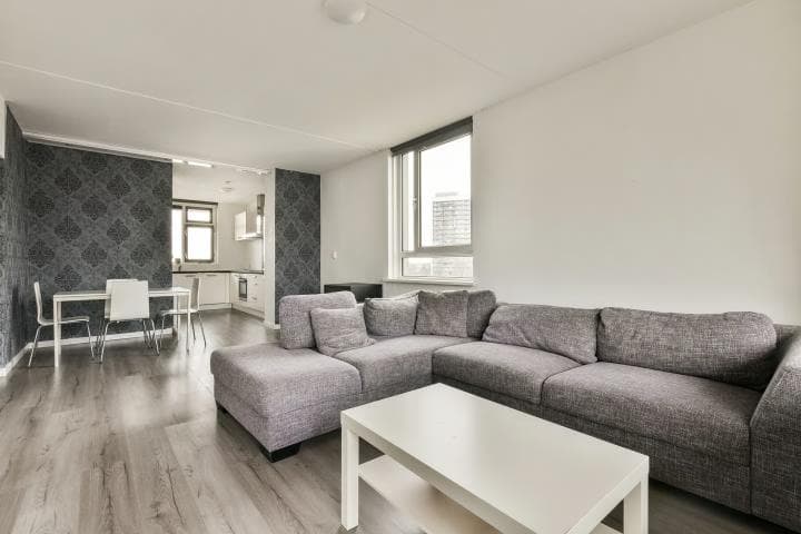 1-Bedroom Corner Apartment with Southwest Balcony – Kleiburg, Amsterdam Zuidoost