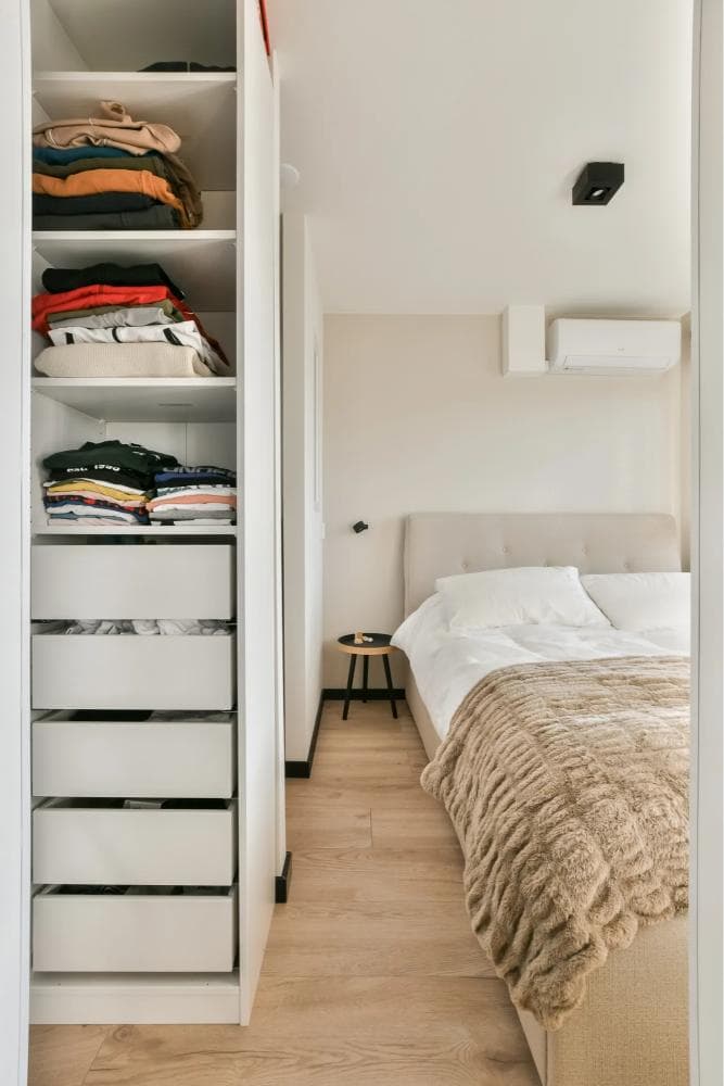Fully Renovated 2-Bedroom Apartment – Boeninlaan, Amsterdam Zuidoost
