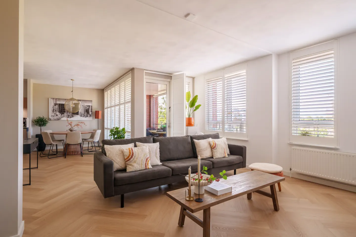 Spacious & Modern 2-Bedroom Apartment